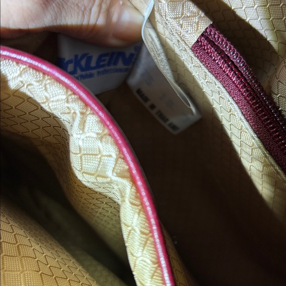 McKlein “Edgebrook” Rolling Laptop Briefcase - Picture 16 of 16